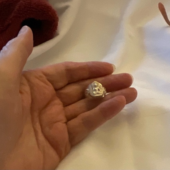 Silver Buddha Ring - Picture 6 of 9